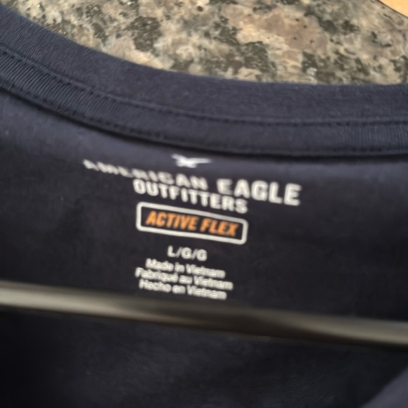 American Eagle active flex long sleeve blue Tshirt NWT L - Picture 4 of 8